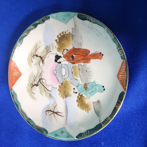 Nippon Handpainted 2 Cups, 3 Saucers - Picture 5 of 8